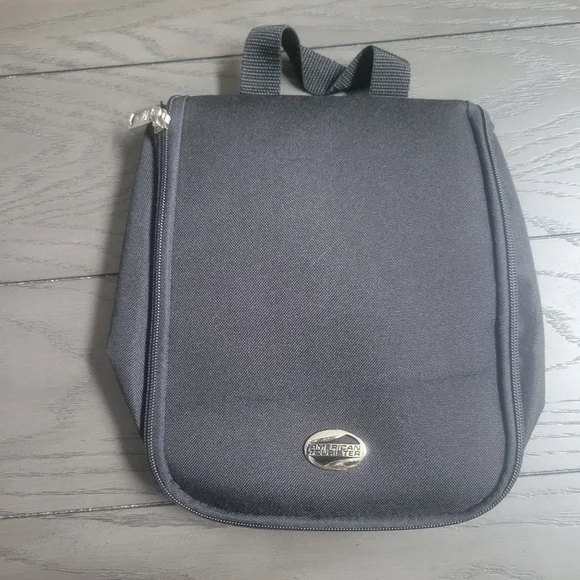 American Tourister | Other | American Tourister Toiletry Travel Accessory Bag  Hanging Hooks | Poshmark